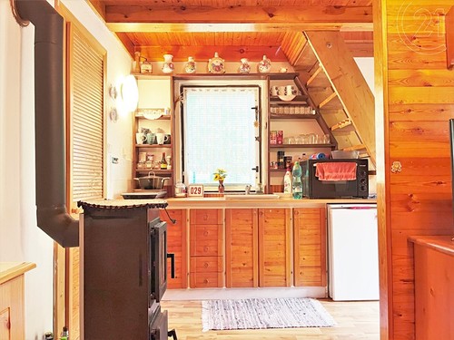 Prodaná chata 49 m², pozemek 931 m²