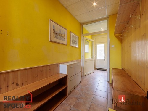 Prodaný dům 390 m², pozemek 482 m²