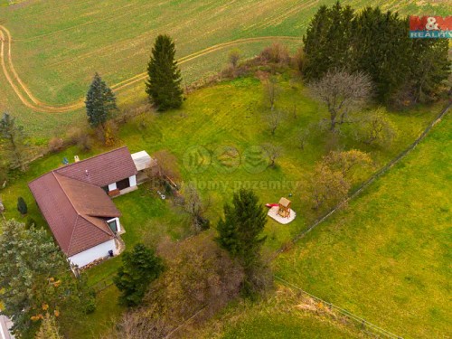 Prodaný dům 100 m², pozemek 3541 m²