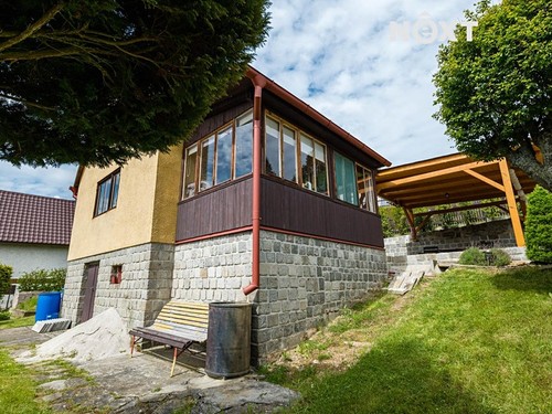 Prodaná chata 110 m², pozemek 329 m²