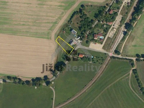 Prodej stavebního pozemku 1032 m²