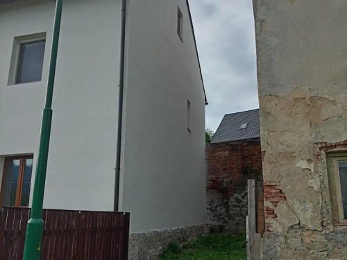 Prodej domu 350 m², pozemek 323 m²