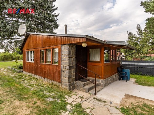 Prodaná chata 35 m², pozemek 789 m²
