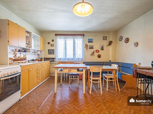 Prodaná chalupa 192 m², pozemek 2705 m²