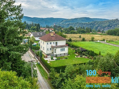 Prodaný dům 280 m², pozemek 1048 m²