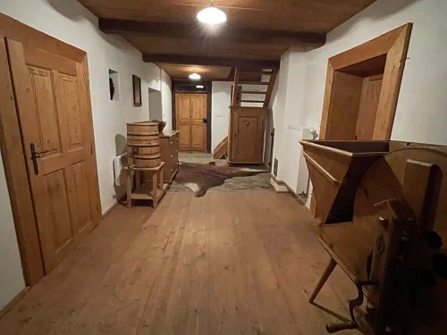 Prodej chalupy 320 m², pozemek 41078 m²