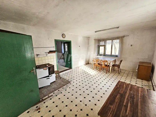Prodaná zemědělská usedlost 200 m², pozemek 1438 m²