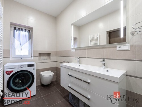 Prodaný dům 180 m², pozemek 637 m²