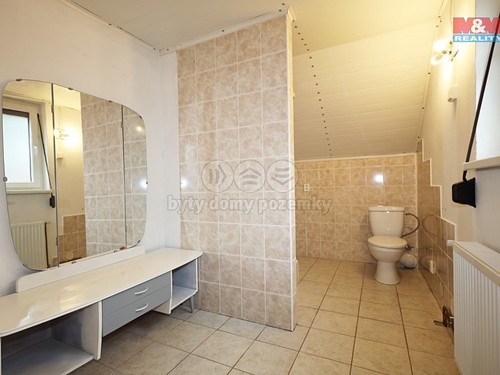 Prodaná chata 111 m², pozemek 504 m²
