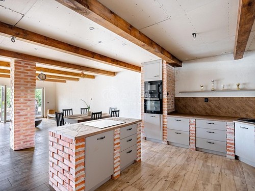 Prodaný dům 250 m², pozemek 2226 m²