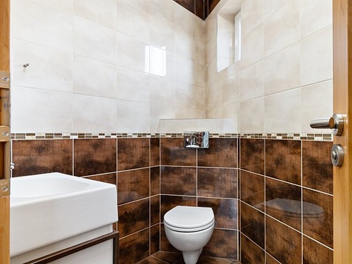 Prodaný dům 406 m², pozemek 2381 m²
