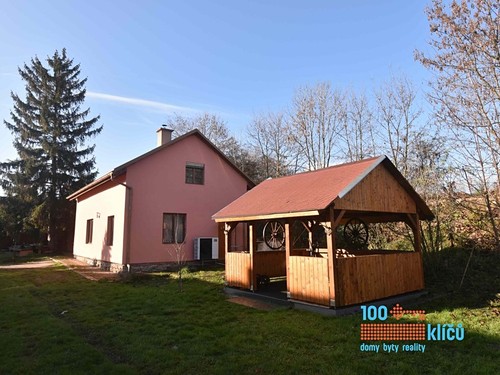 Prodaný dům 102 m², pozemek 1870 m²