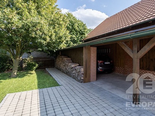 Prodaný dům 380 m², pozemek 3809 m²