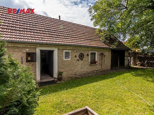 Prodaná chalupa 98 m², pozemek 363 m²