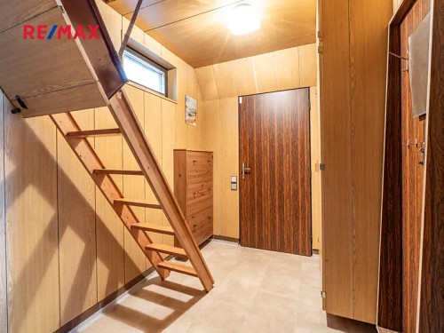 Prodaná chata 85 m², pozemek 381 m²