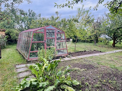 Prodaná chata 16 m², pozemek 466 m²
