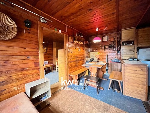 Prodaná chata 42 m², pozemek 256 m²