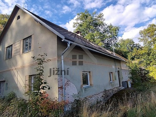 Prodaný dům 350 m², pozemek 1704 m²