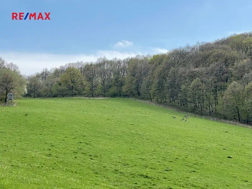 Prodej stavebního pozemku 1249 m²