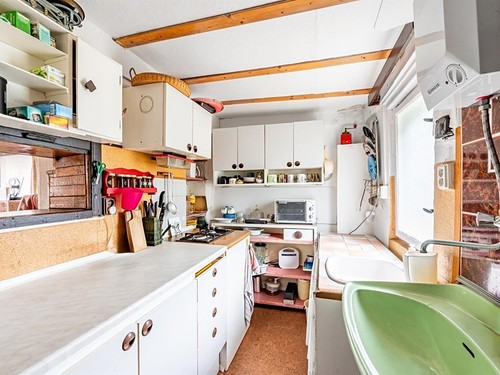 Prodaná chata 80 m², pozemek 461 m²