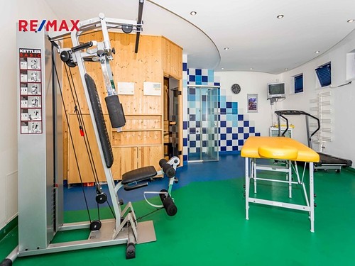 Prodaná vila 512 m², pozemek 1508 m²