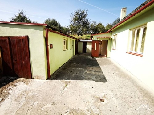 Prodaný dům 105 m², pozemek 1049 m²