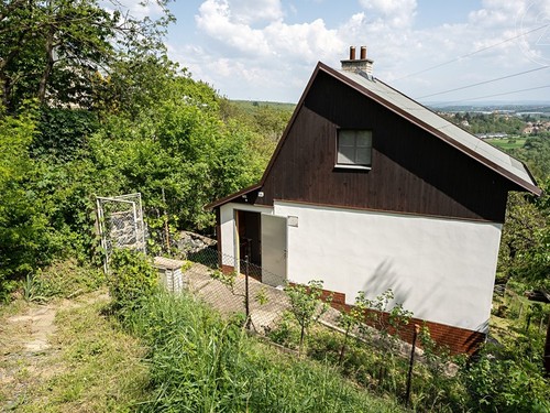Prodaná chata 50 m², pozemek 388 m²