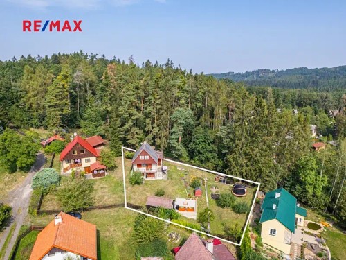 Prodaná chata 60 m², pozemek 961 m²