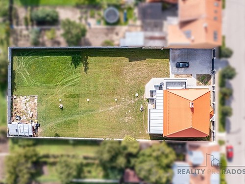 Prodaná vila 250 m², pozemek 1711 m²