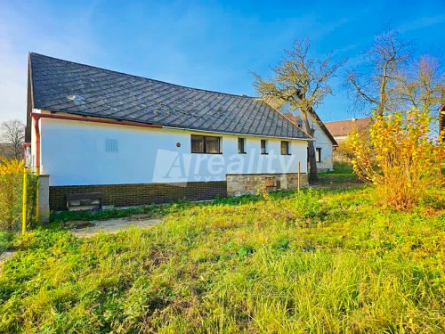 Prodaná zemědělská usedlost 200 m², pozemek 1438 m²