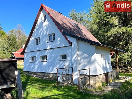 Prodaná chata 140 m², pozemek 1127 m²