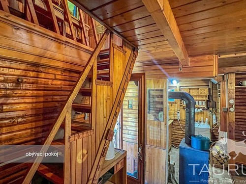 Prodaná chata 48 m², pozemek 394 m²