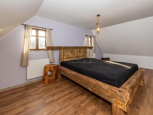Prodaná chalupa 155 m², pozemek 982 m²