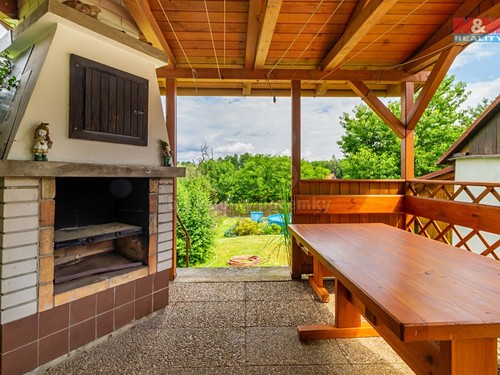 Prodaný dům 160 m², pozemek 800 m²