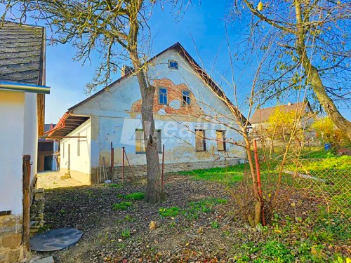 Prodaná zemědělská usedlost 200 m², pozemek 1438 m²