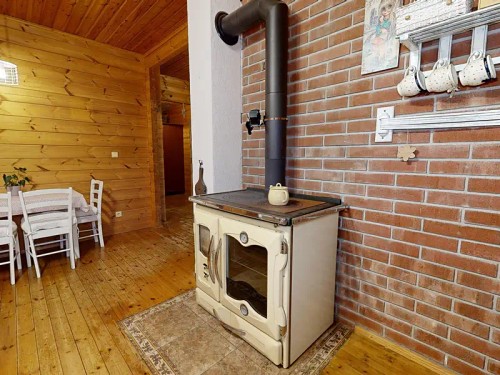 Prodaný dům 168 m², pozemek 800 m²