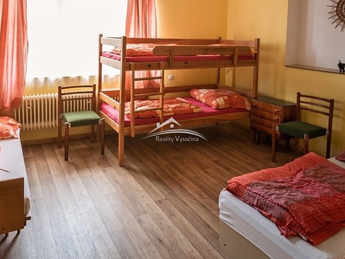 Prodaná chalupa 250 m², pozemek 7852 m²