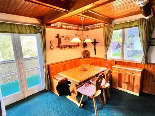 Prodaná chata 60 m², pozemek 370 m²