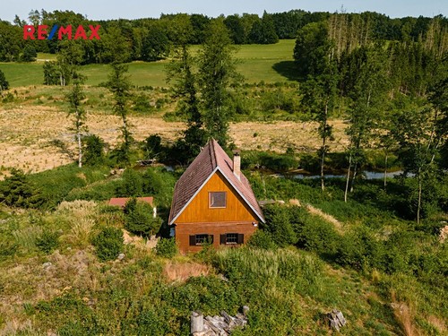 Prodaná chata 50 m², pozemek 40 m²
