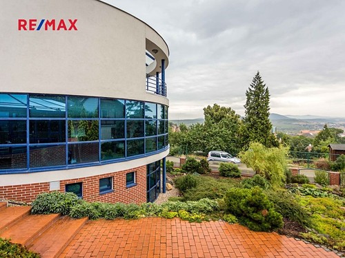 Prodaná vila 512 m², pozemek 1508 m²