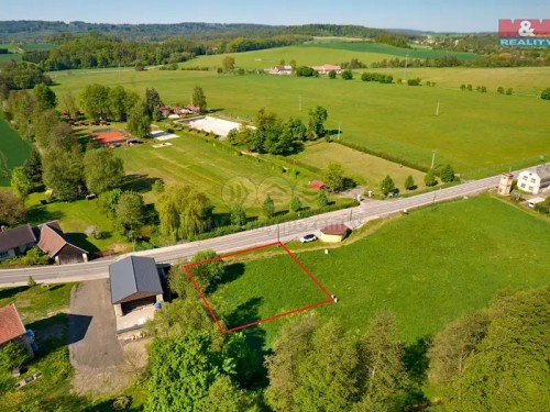 Prodej stavebního pozemku 1000 m²