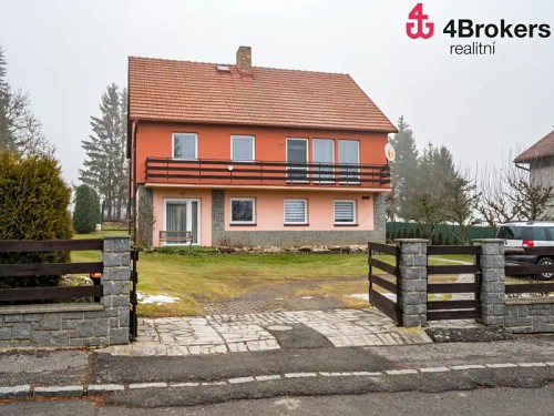 Prodaný dům 200 m², pozemek 1204 m²