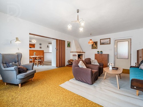 Prodaná  chata 220 m², pozemek 966 m²