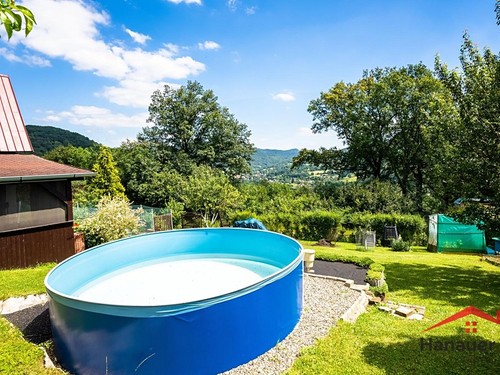 Prodaná chata 40 m², pozemek 543 m²