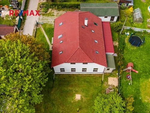 Prodej domu 375 m², pozemek 1118 m²
