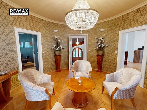 Prodaná vila 451 m², pozemek 986 m²