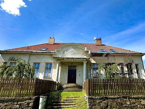 Prodaný dům 240 m², pozemek 2383 m²