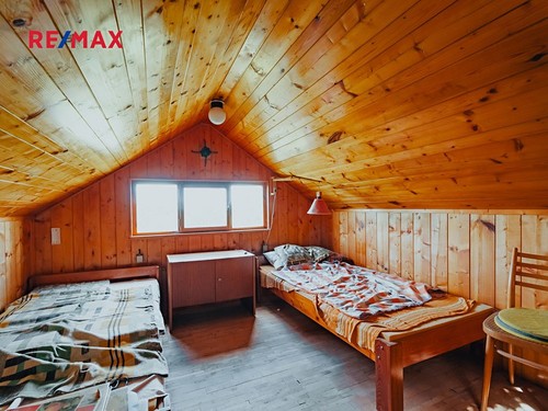 Prodaná chata 12 m², pozemek 702 m²