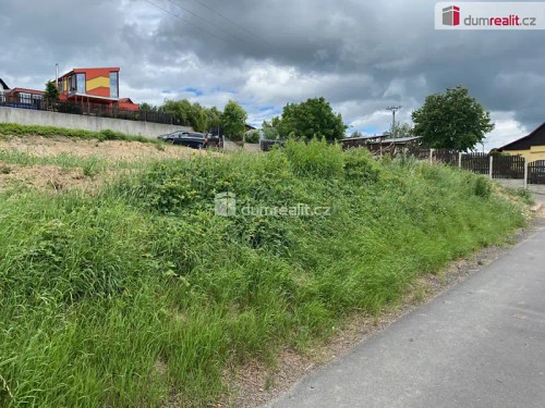 Prodej stavebního pozemku 800 m²