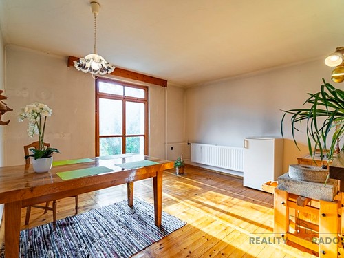 Prodaný dům 250 m², pozemek 911 m²